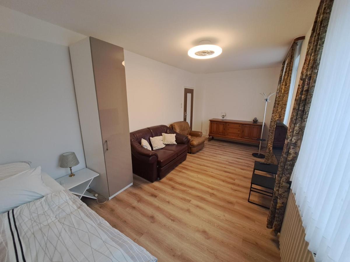 Muttis Apartment Monchengladbach Ngoại thất bức ảnh